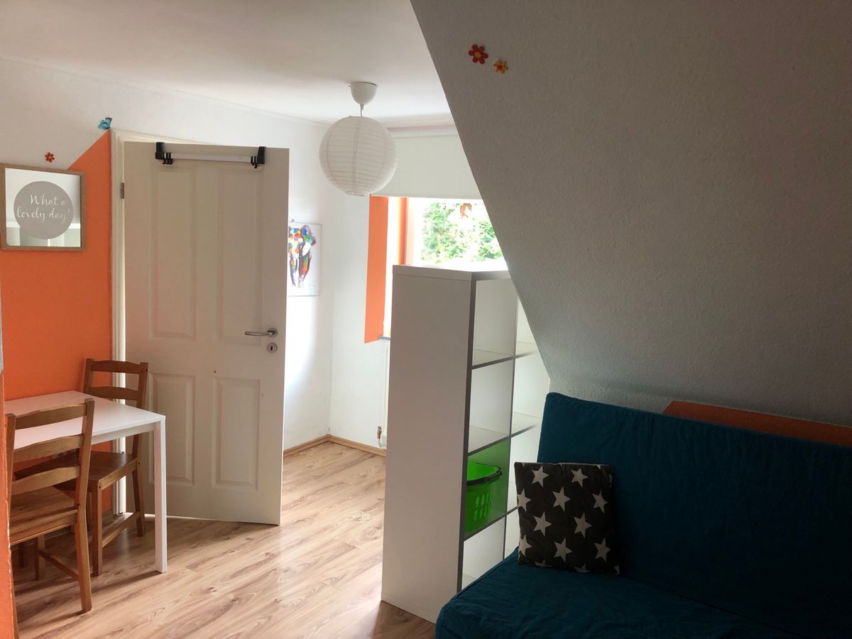 Heller Wohnbereich im Haus Be-moti
